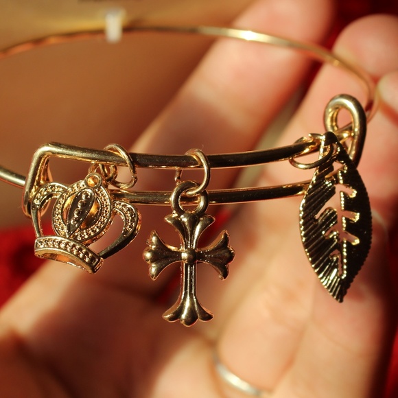 Gold/Silver Charm Bracelets - Picture 5 of 8